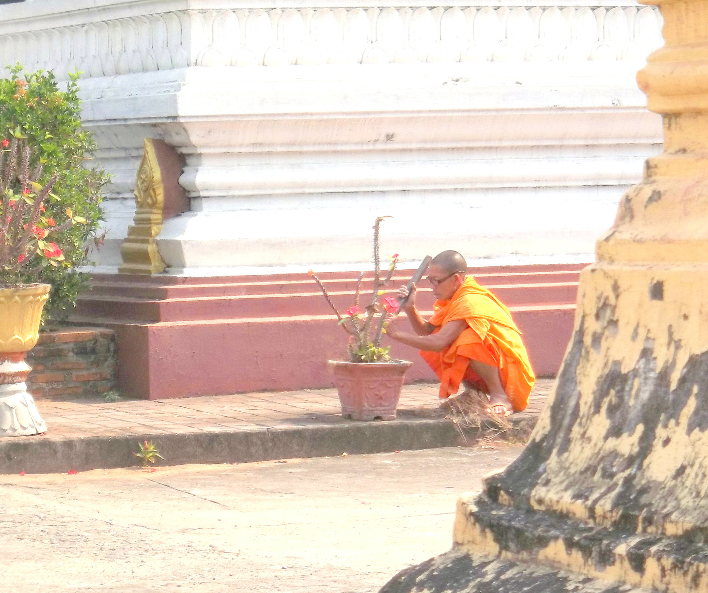 Young Gardener Monk - Vat Pak Khan Khammungkhun - Siem Reap, Laos