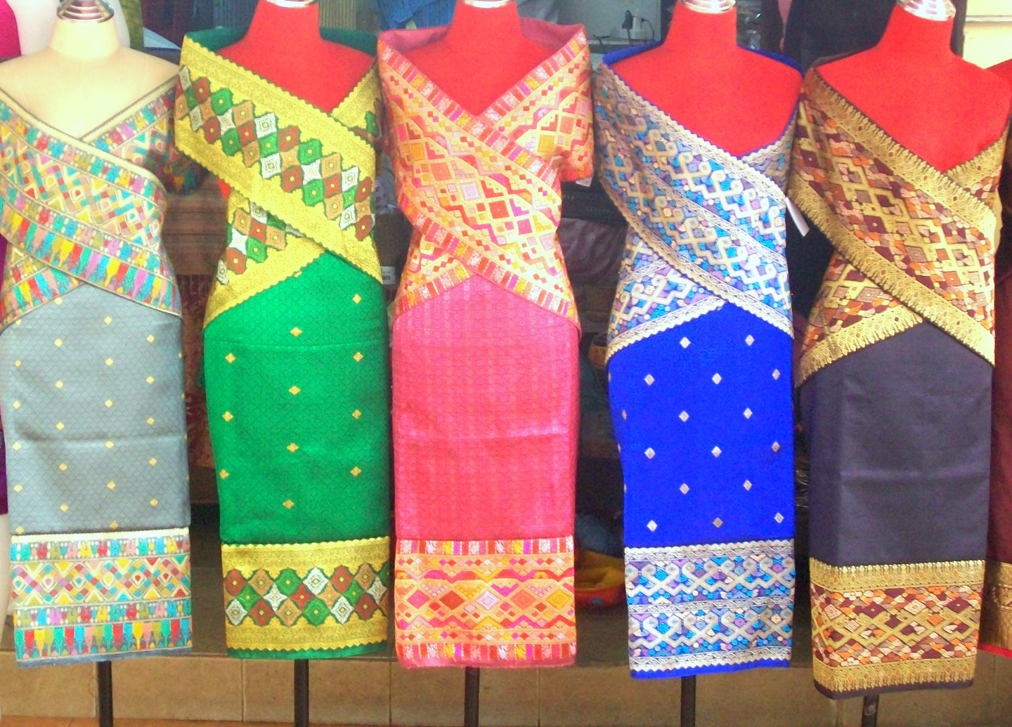 Traditional Laos Dress for Women
