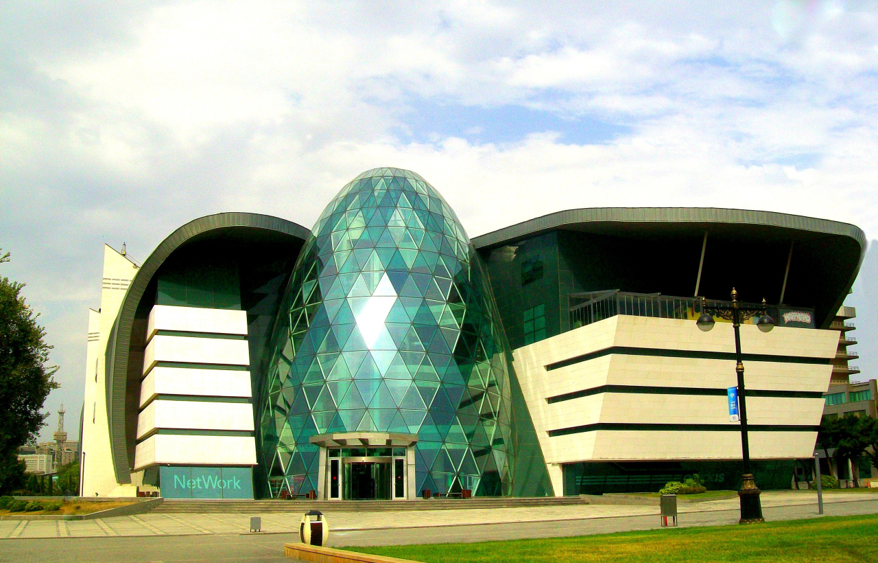 Azerbaijan has Some Remarkable Contemporary Architecture - Widely Spaced Amoung Greens & Traditional Architecture It Is Stunning - Baku, Azerbaijan