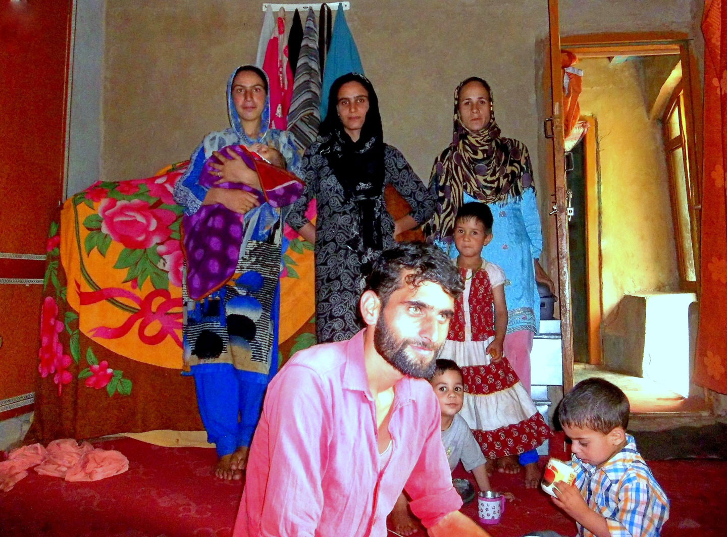 Hospitable Villagers invited Ajata & Virginia to Tea - They are the Family of Adil, the Cook at their Hotel -  Sumlar, Kashmir