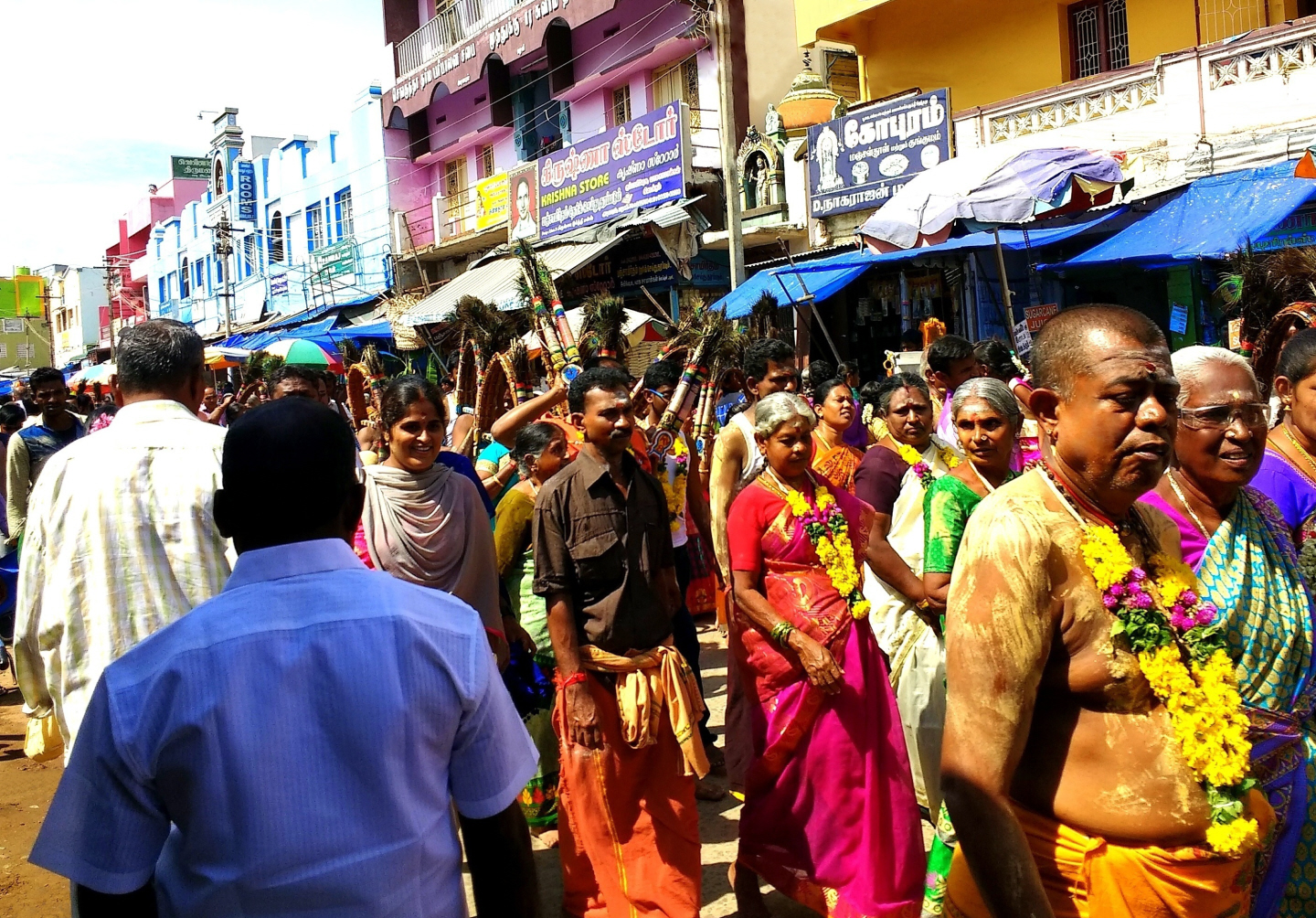 Procession to Arulmigu Shri Dhandayuthapani Temple - Palani, Tamil Nadu - India